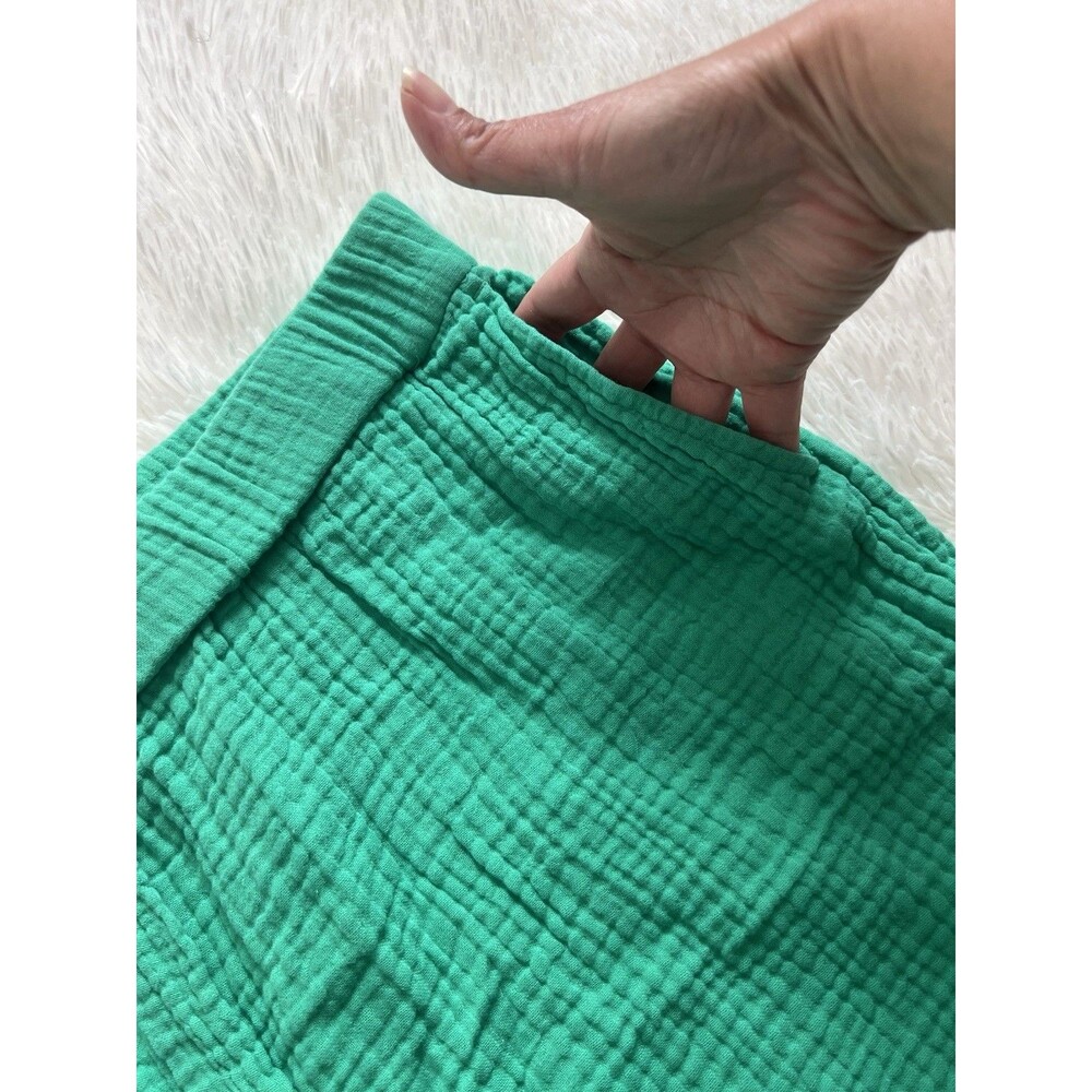 J. Jill Cotton Gauze Pull-On Shorts Green Pockets Size Medium M Petite Casual - Picture 2 of 5
